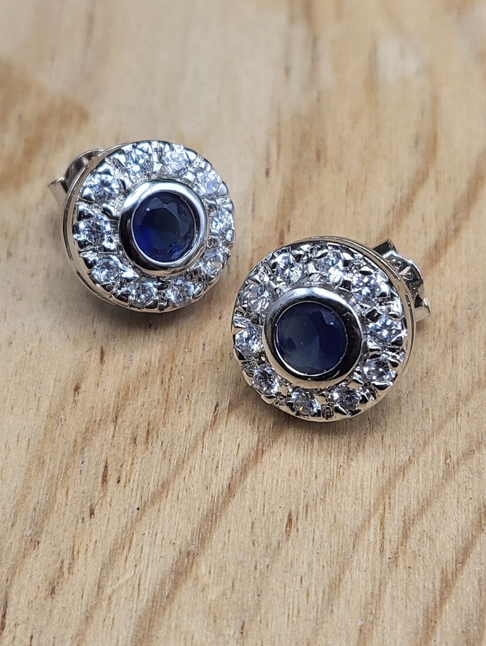 GM Sterling Silver w/ Blue & Clear Crystals Halo Studs - Minimalist Coquette